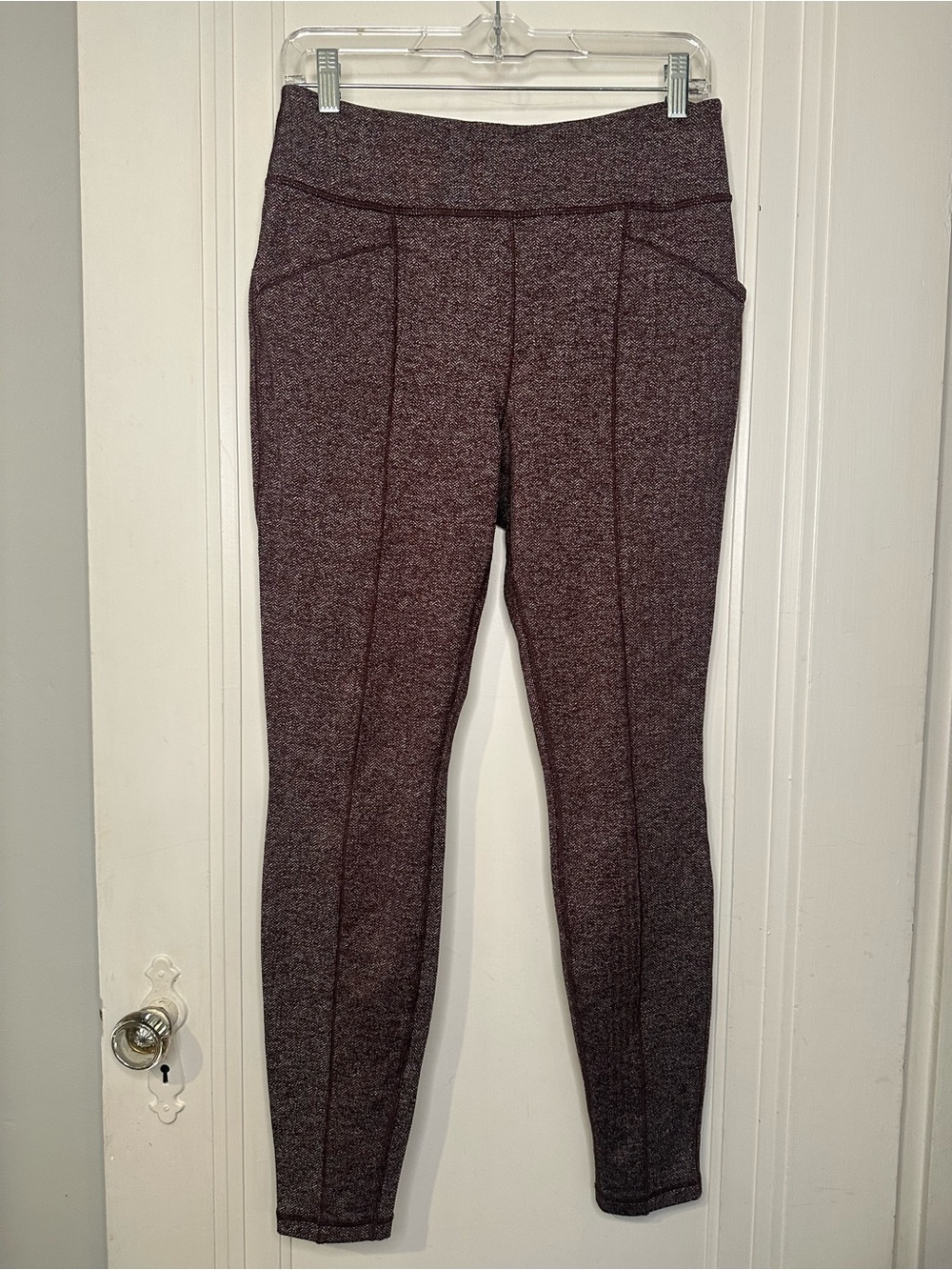 Duluth Trading Co Heather Plum Seam-Front Leggings